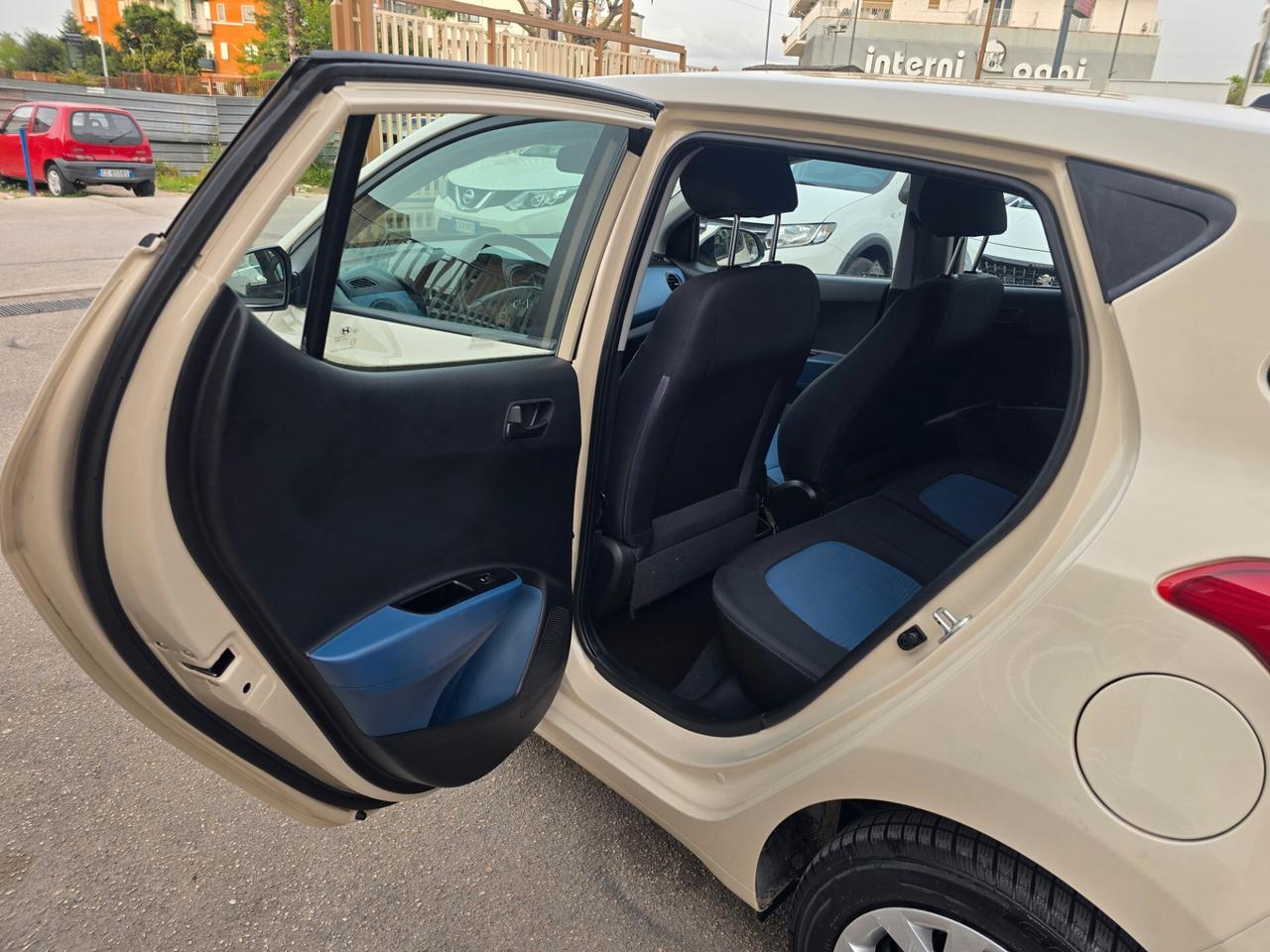 Hyundai i10 1.0 LPGI Econext Login