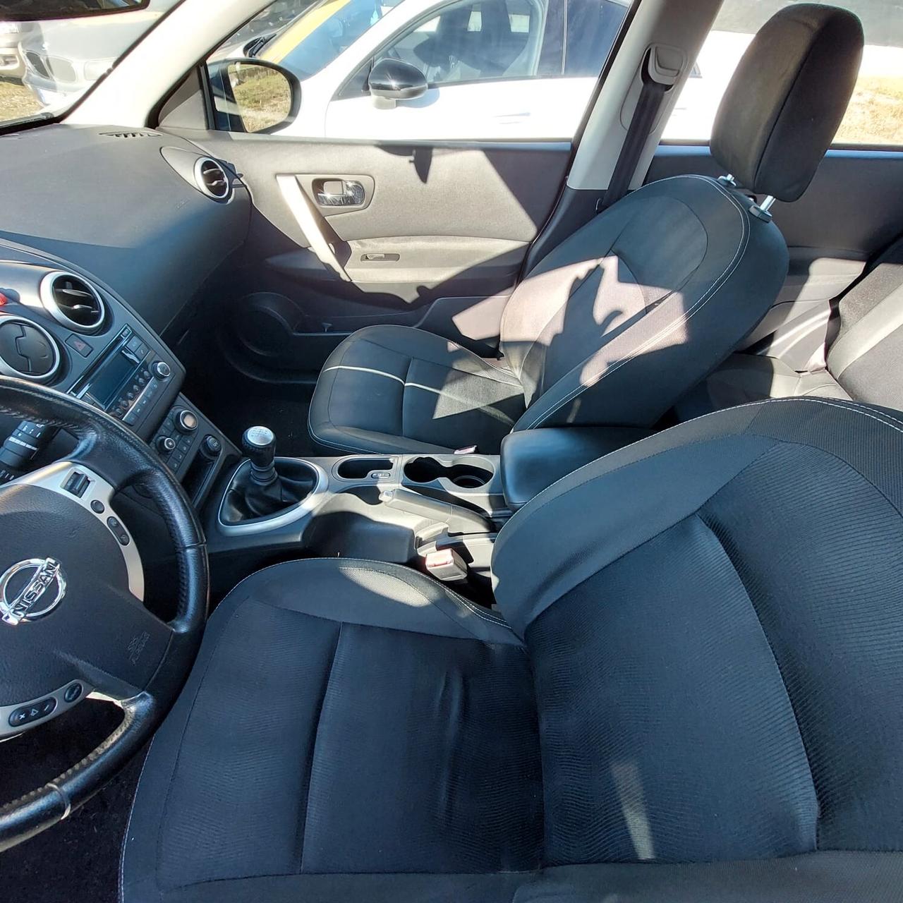 Nissan Qashqai 1.5 dCi DPF Tekna