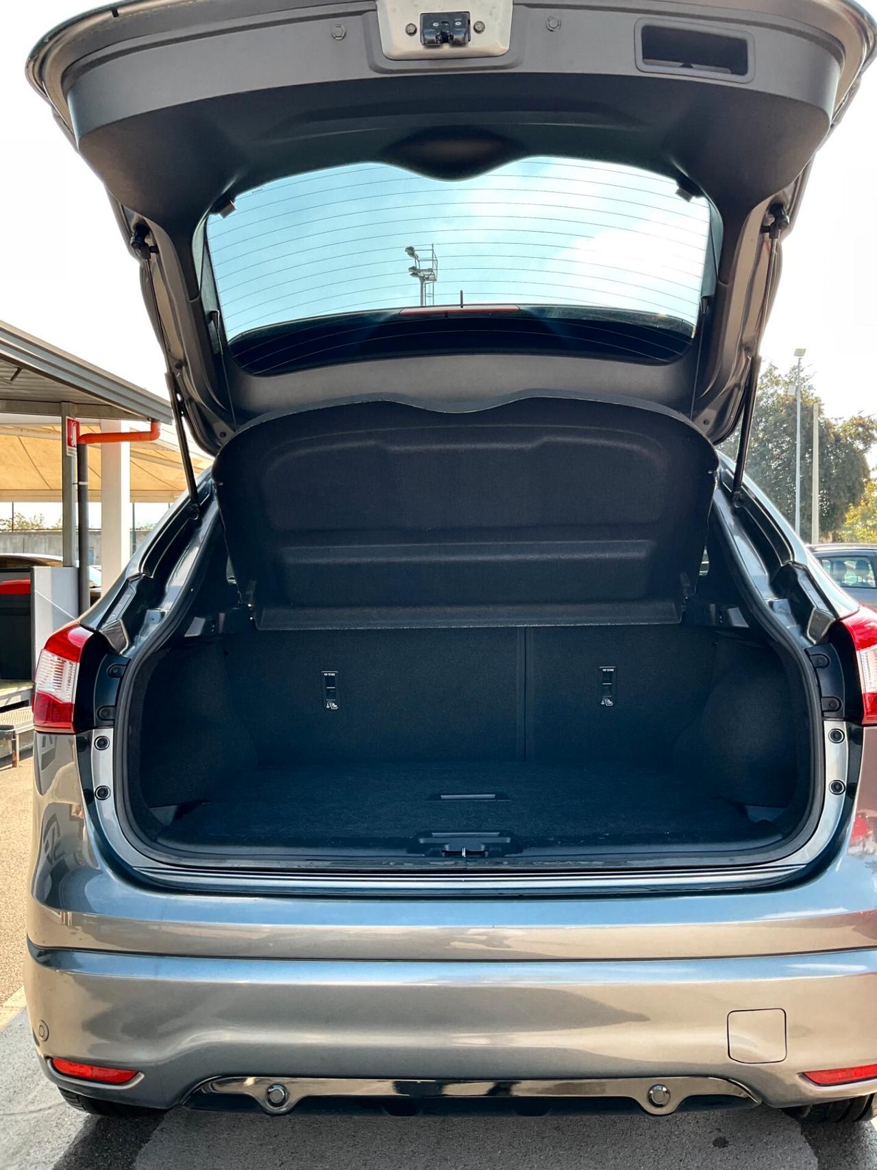 Nissan Qashqai 1.6 dCi 2WD 360