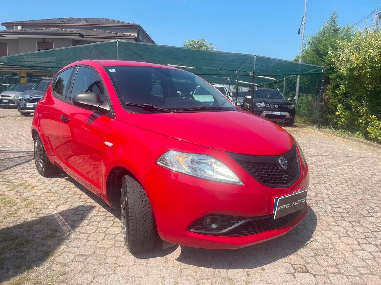 Lancia Ypsilon 1.2 69 CV 5 porte GPL Ecochic Gold