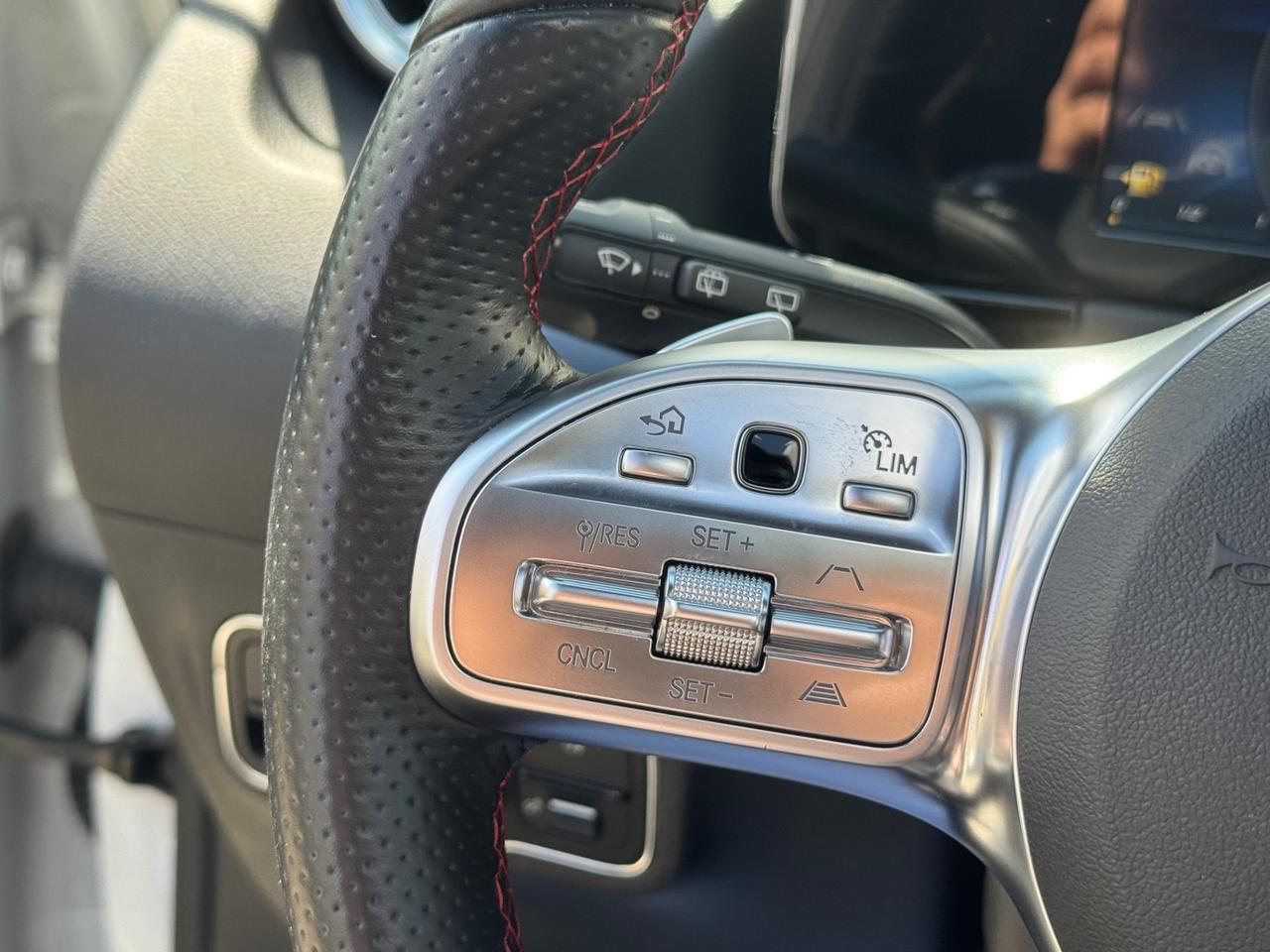 MERCEDES GLA 220D 190 PREMIUM PLUS TETTO FULL