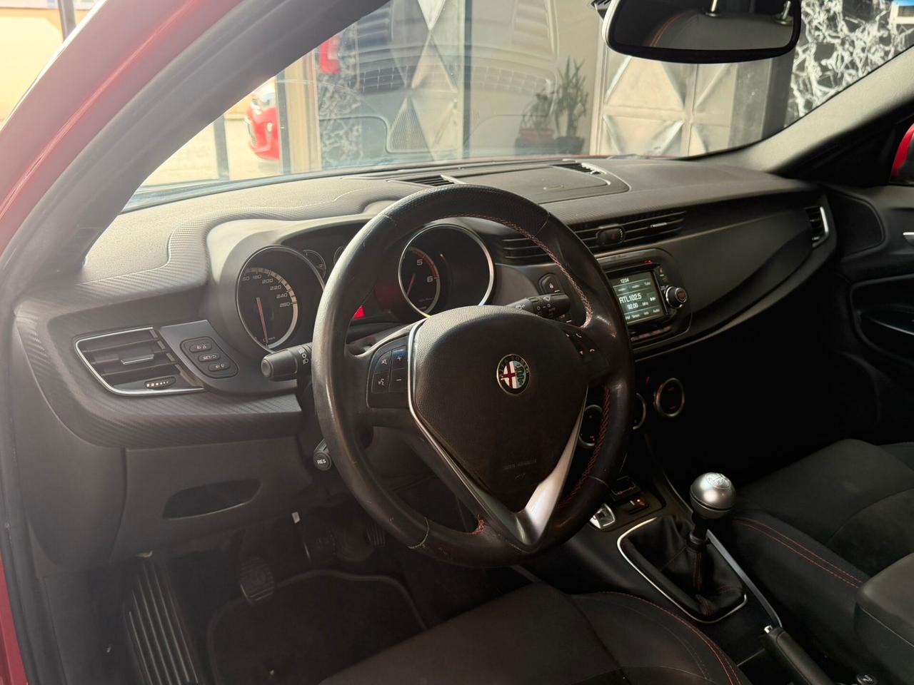 Alfa Romeo Giulietta 1.6 JTDm-2 105 CV Sprint