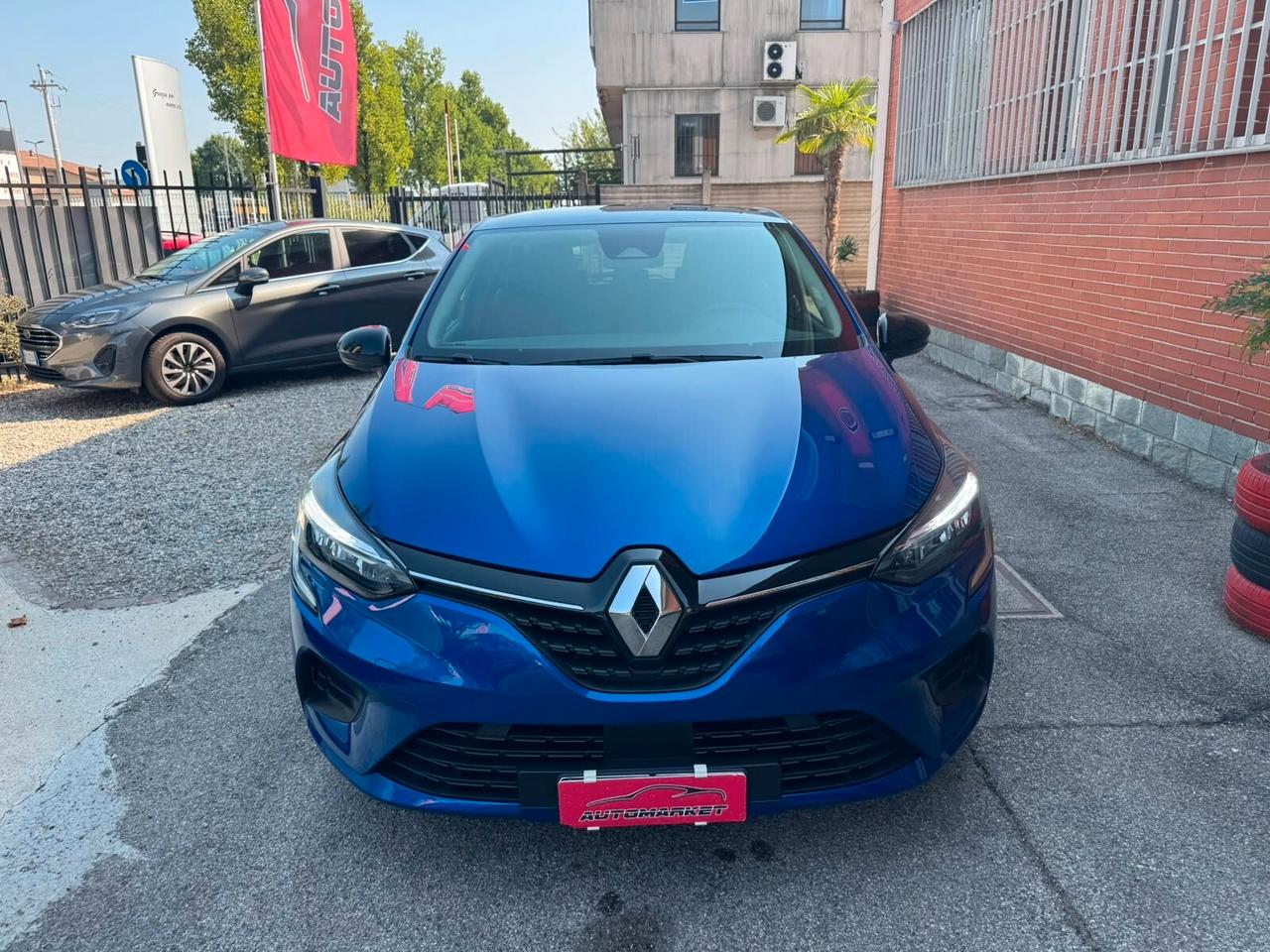Renault Clio Full Hybrid E-Tech 145 CV 5 porte Equilibre