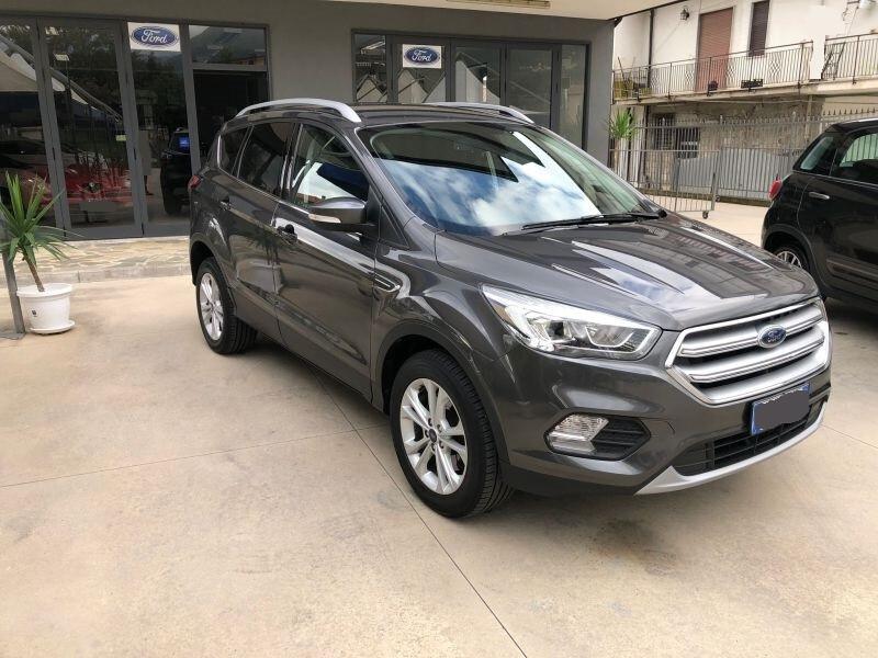 Ford Kuga 1.5TDCI 120cv ST-Line Business 2017