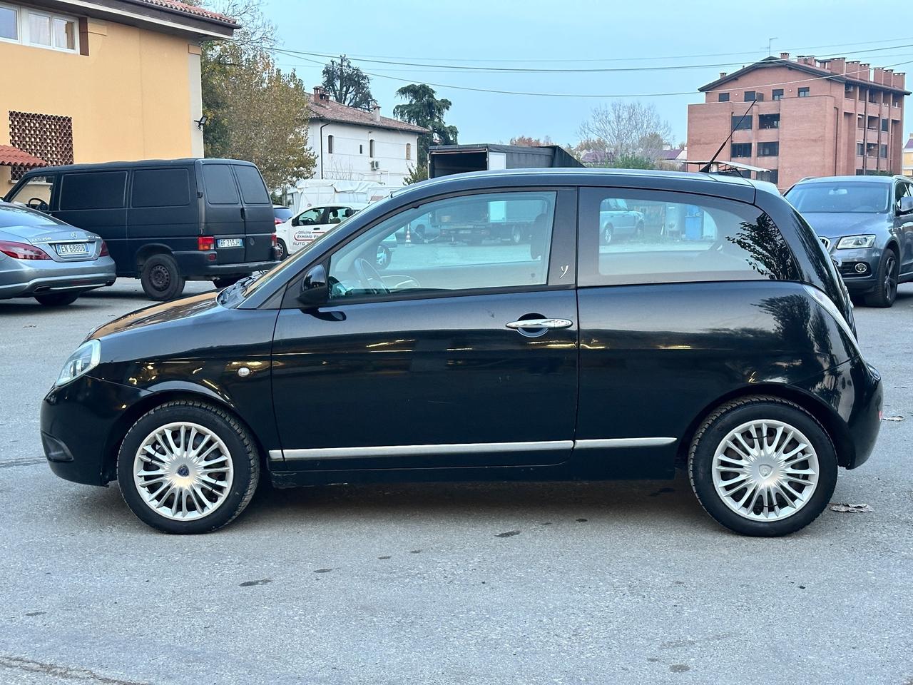 Lancia Ypsilon 1.2 GPL Ecochic Platinum 140Mila km