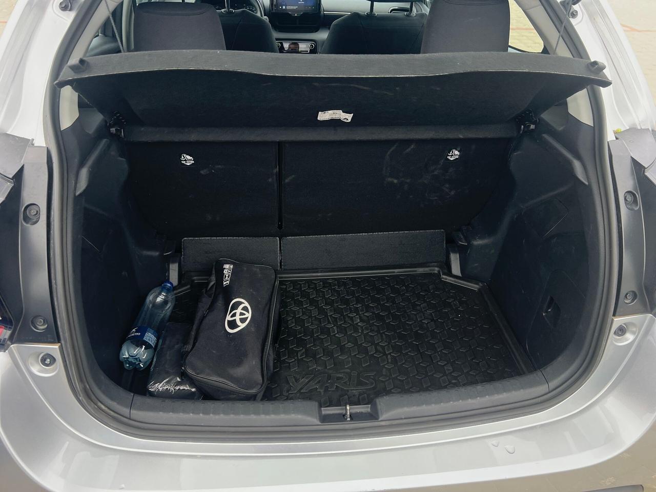 Toyota Yaris 1.5 Hybrid 5 porte Active PACK BUSINESS