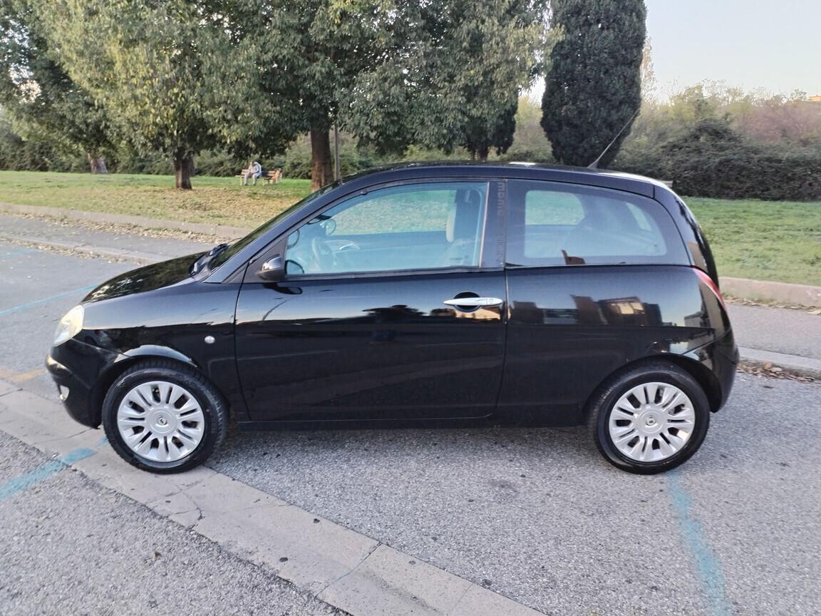 Lancia Ypsilon 1.2 8V MOMO DESIGN 91800KM 9/2006
