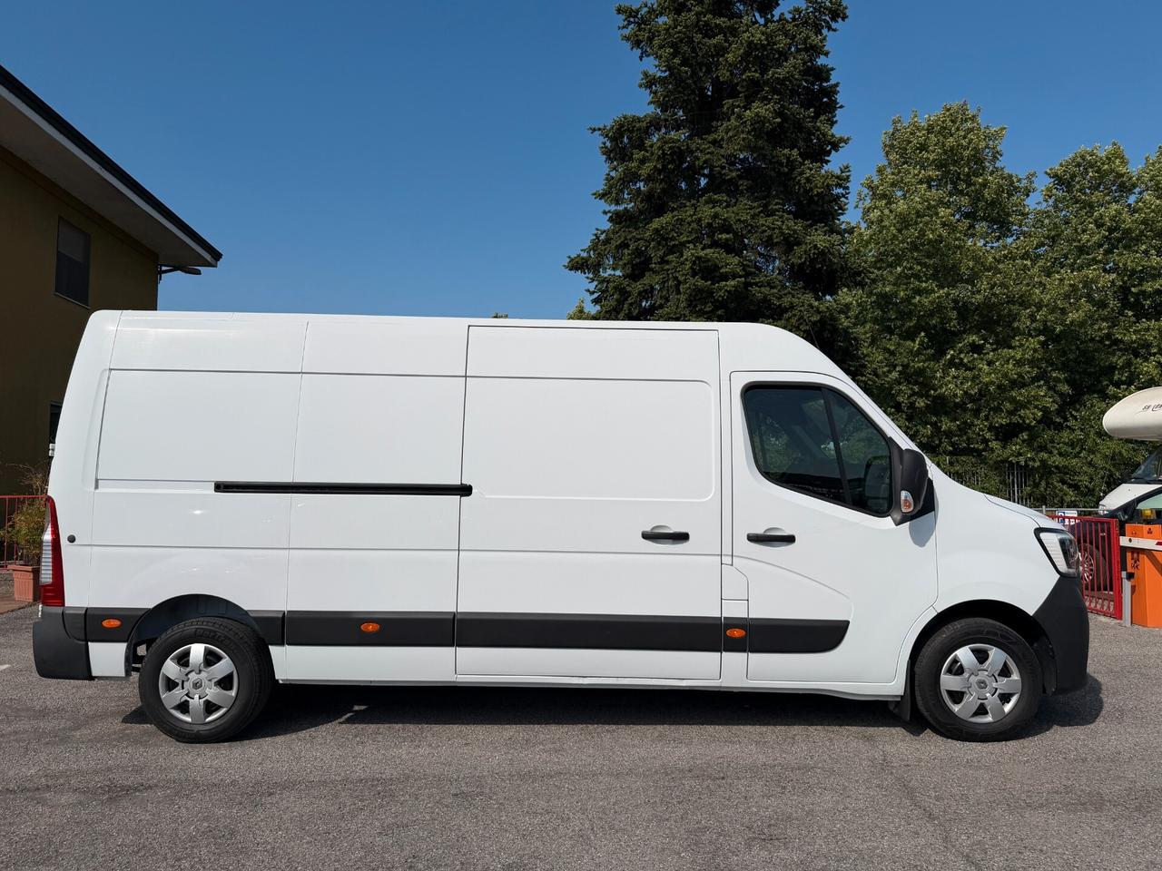Renault Master T35 - 2.3 DCi 140cv - GANCIO TRAINO - EU6DTEMP - UNIPRO
