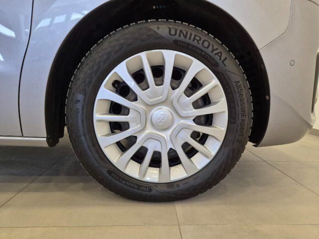 TOYOTA Proace Verso 1.5D L0 D Medium 8/Posti Tetto Panoramico