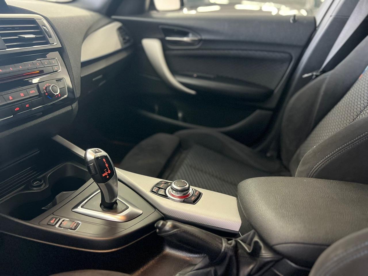 Bmw 118 118d 5p. Msport
