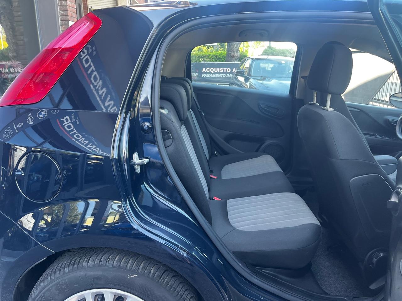 Fiat Punto 1.4 8V 5 porte Easypower Street