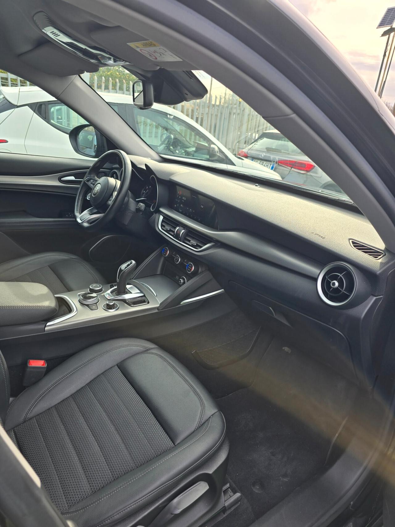 Alfa Romeo Stelvio 2.2 Turbodiesel 190 CV AT8 Q4 Ti