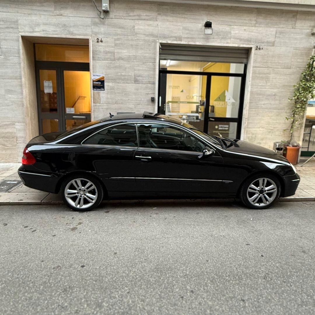 Mercedes CLK 220 CDI cat Avantgarde