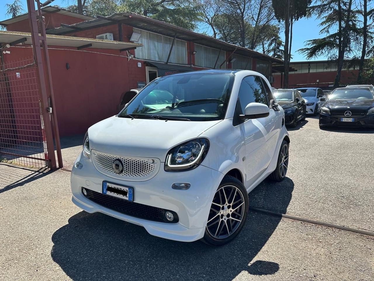 Smart ForTwo BRABUS 0.9 Turbo twinamic Xclusive *promo*
