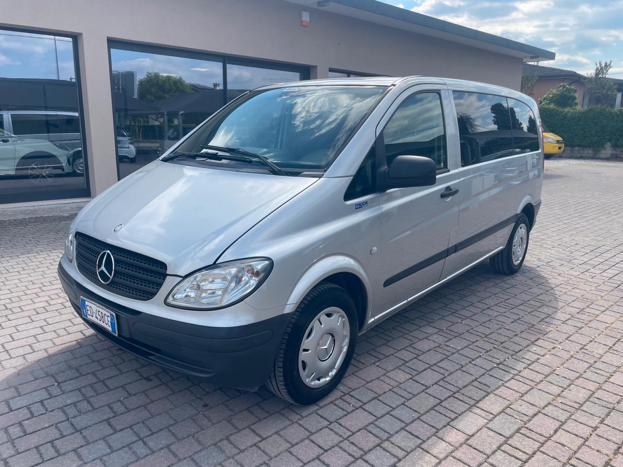Mercedes-benz Vito 9 posti manuale