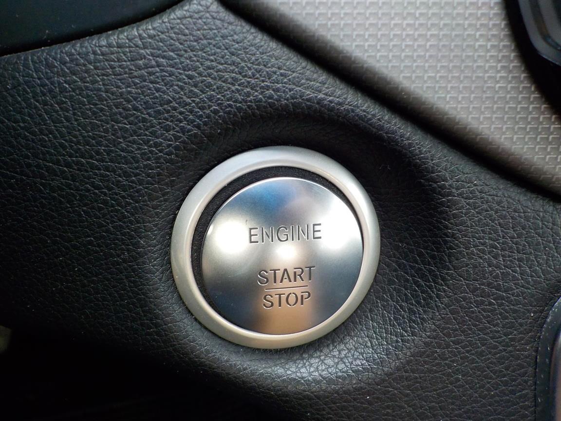 Mercedes-benz GLA 200 d Business