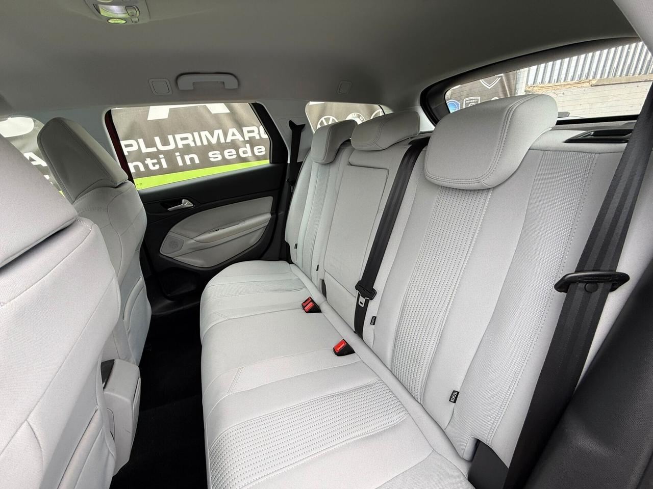 Peugeot 308 BlueHDi 120 S&S SW GT Line