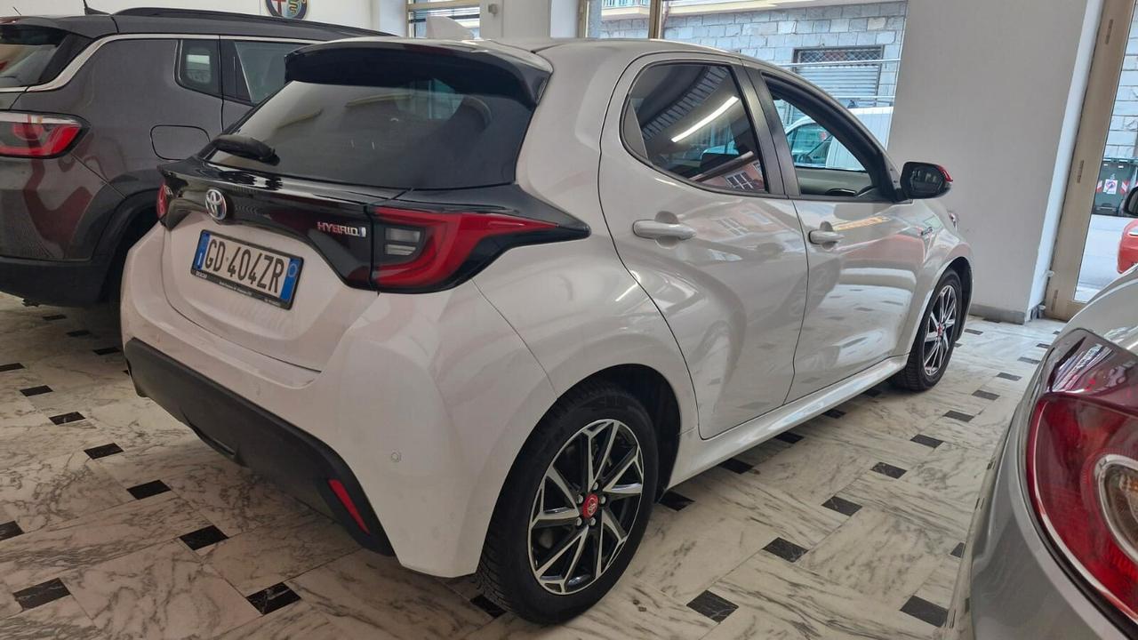 Toyota Yaris 1.5 Hybrid 5 porte Trend