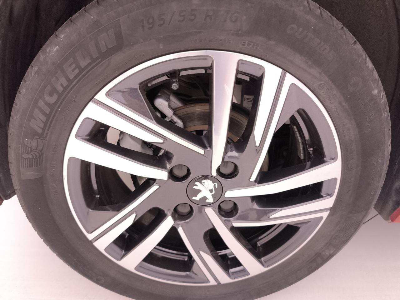 PEUGEOT 208 II 2019 - 208 1.2 puretech Allure Pack s&s 75cv