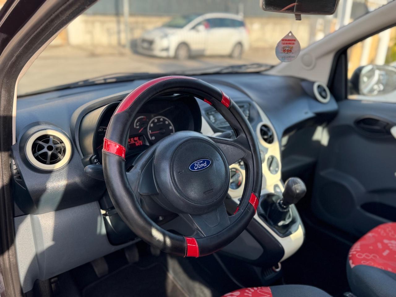Ford Ka 1.2 8V 69CV Titanium FINANZIABILE