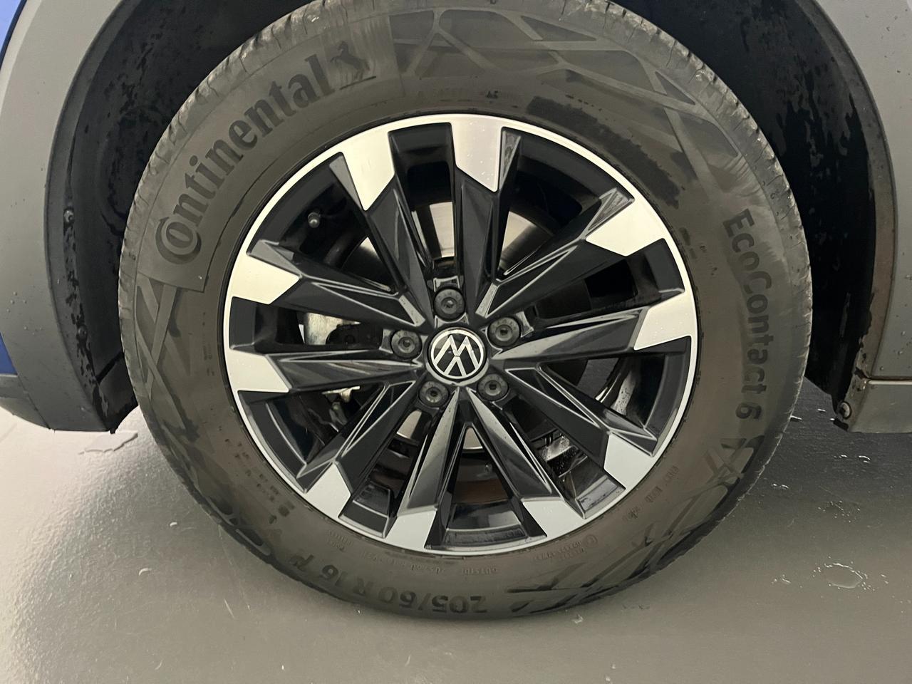 VOLKSWAGEN T-CROSS 1.0 TSI DSG SPORT