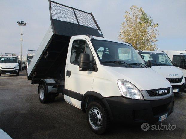 Iveco Daily 35C11 2.3 110 E4 RIBALTABILE TRILATERA