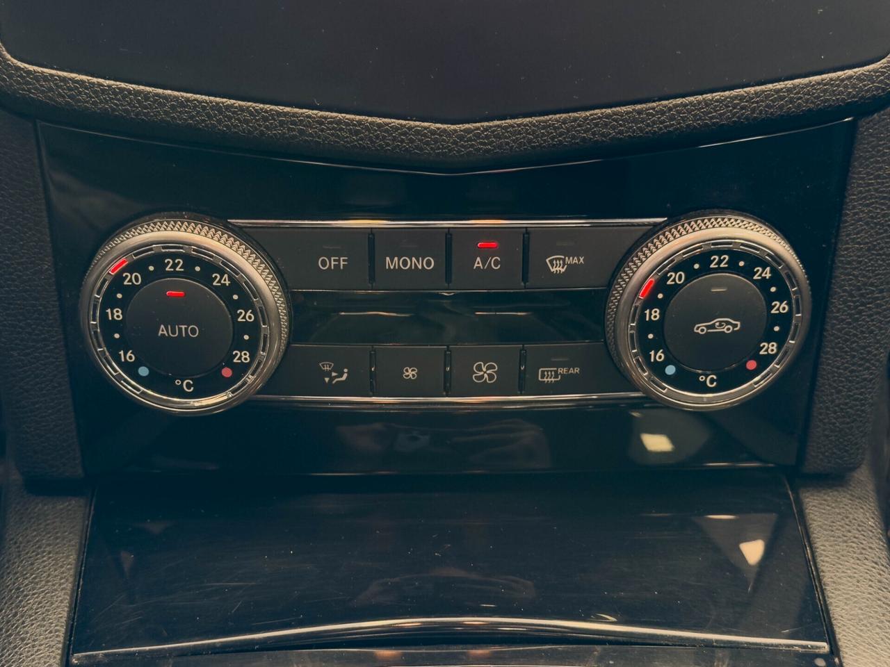 Mercedes-benz C 220 CDI Avantgarde 170 cv