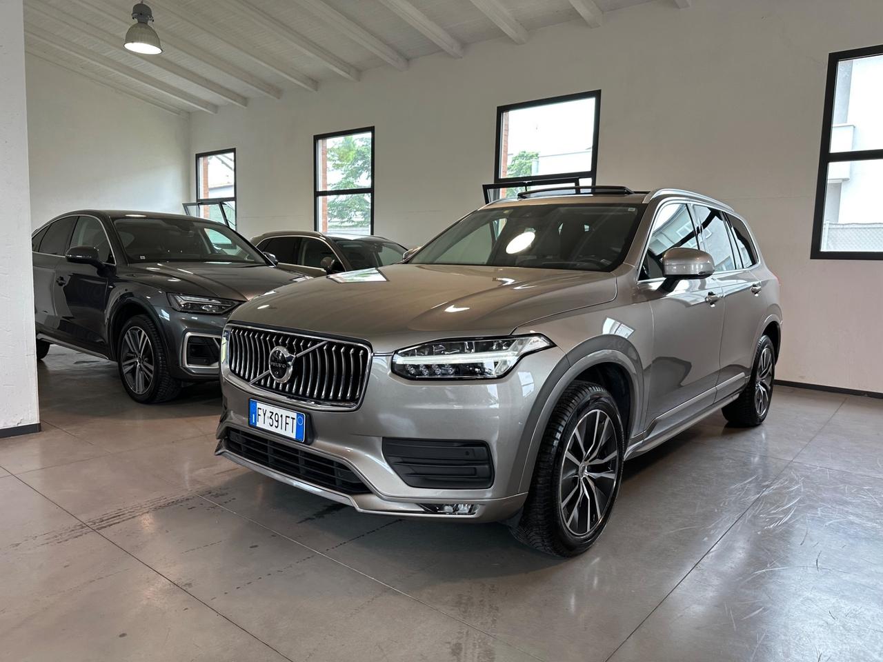 Volvo XC 90 XC90 B5 (d) AWD Geartronic 7 posti Inscription