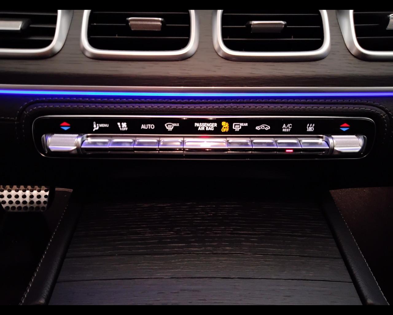 Mercedes-Benz GLE Coupe - C167 2020 - GLE Coupe 350 de phev (e eq-power) Premium Pro 4matic auto