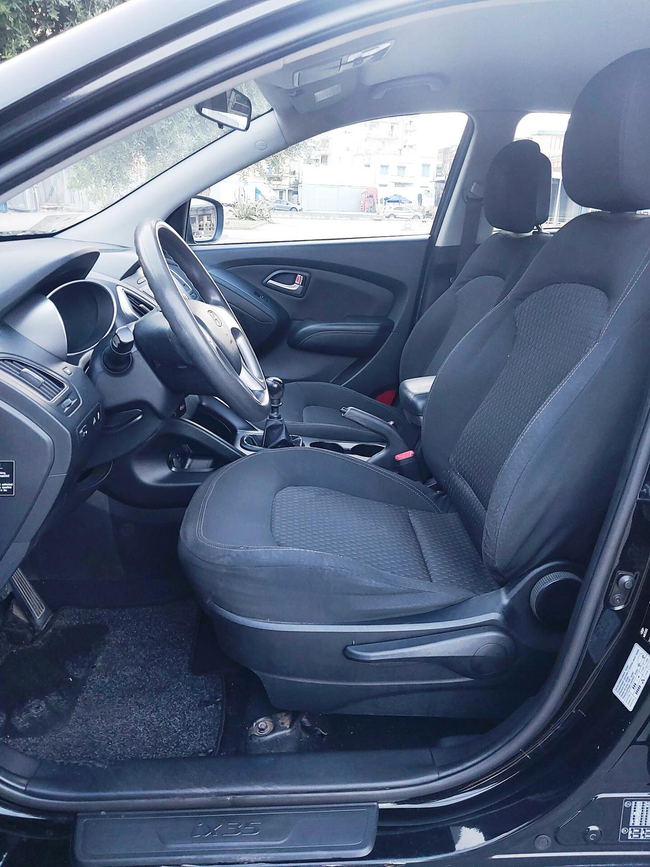 HYUNDAI IX35 1.7 CRDi 2WD COMFORT 04/2012