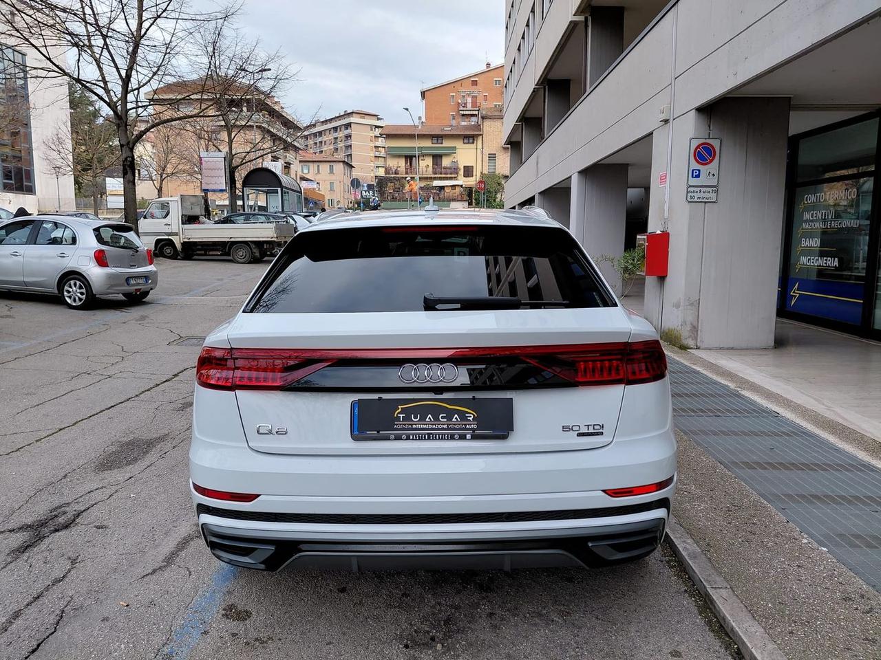 Audi Q8 Sport 3.0 50 TDI MHEV #8399