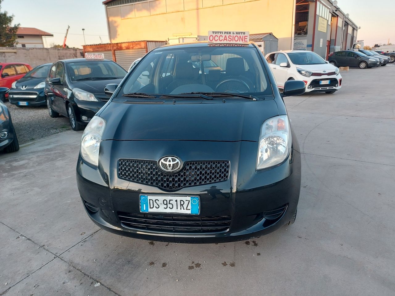 Toyota Yaris 1.0 BENZINA 5 PORTE - 2008