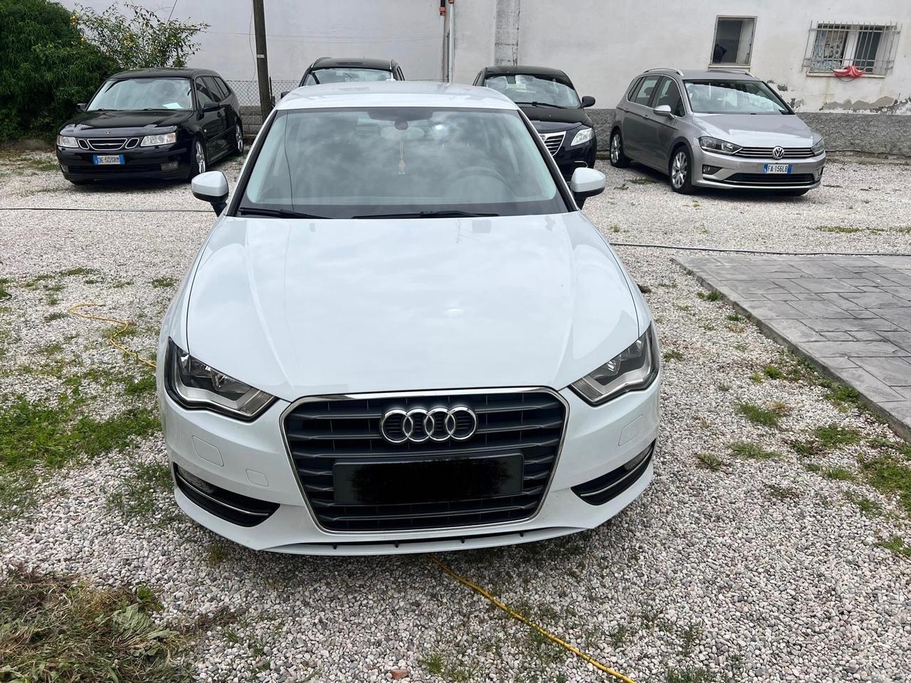 Audi A3 SPB 1.6 TDI clean diesel Ambition