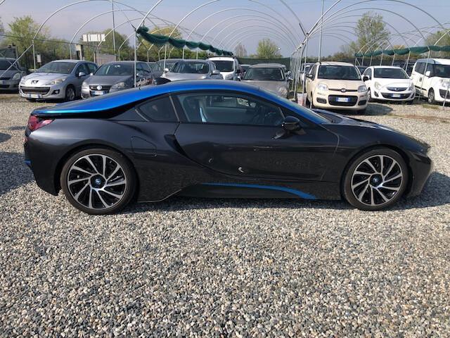 Bmw i8 BMW i8 1.5 IVA ESPOSTA