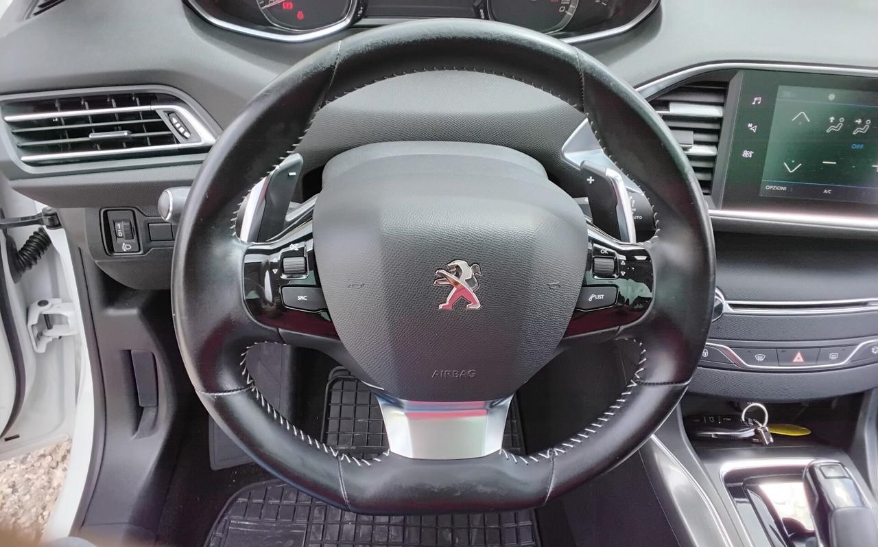 Peugeot 308 BlueHDi 130 S&S SW Allure