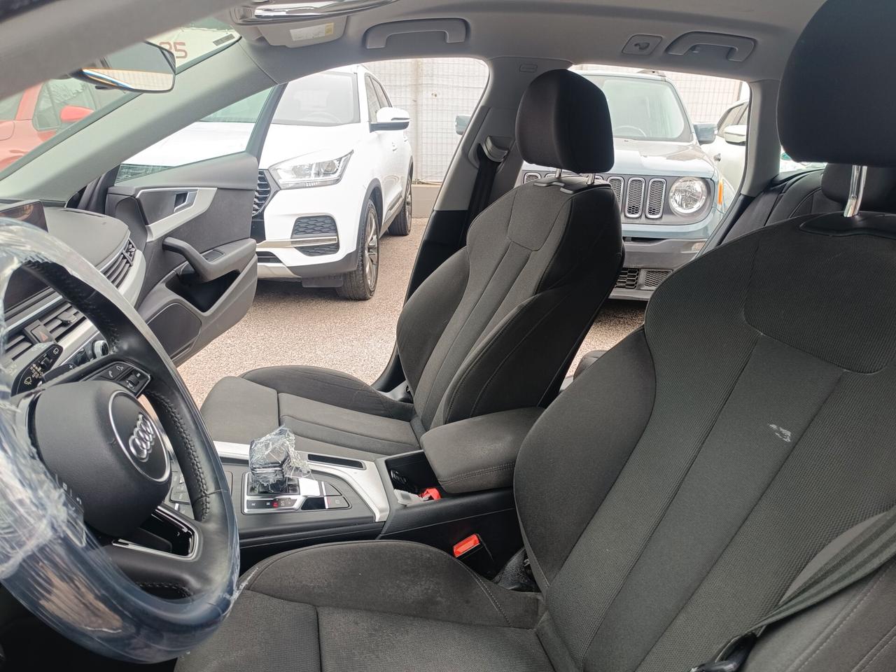 Audi A4 Avant 2.0 TDI 122 CV Sport