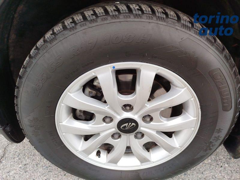 Mahindra XUV500 2.2 16V FWD W6