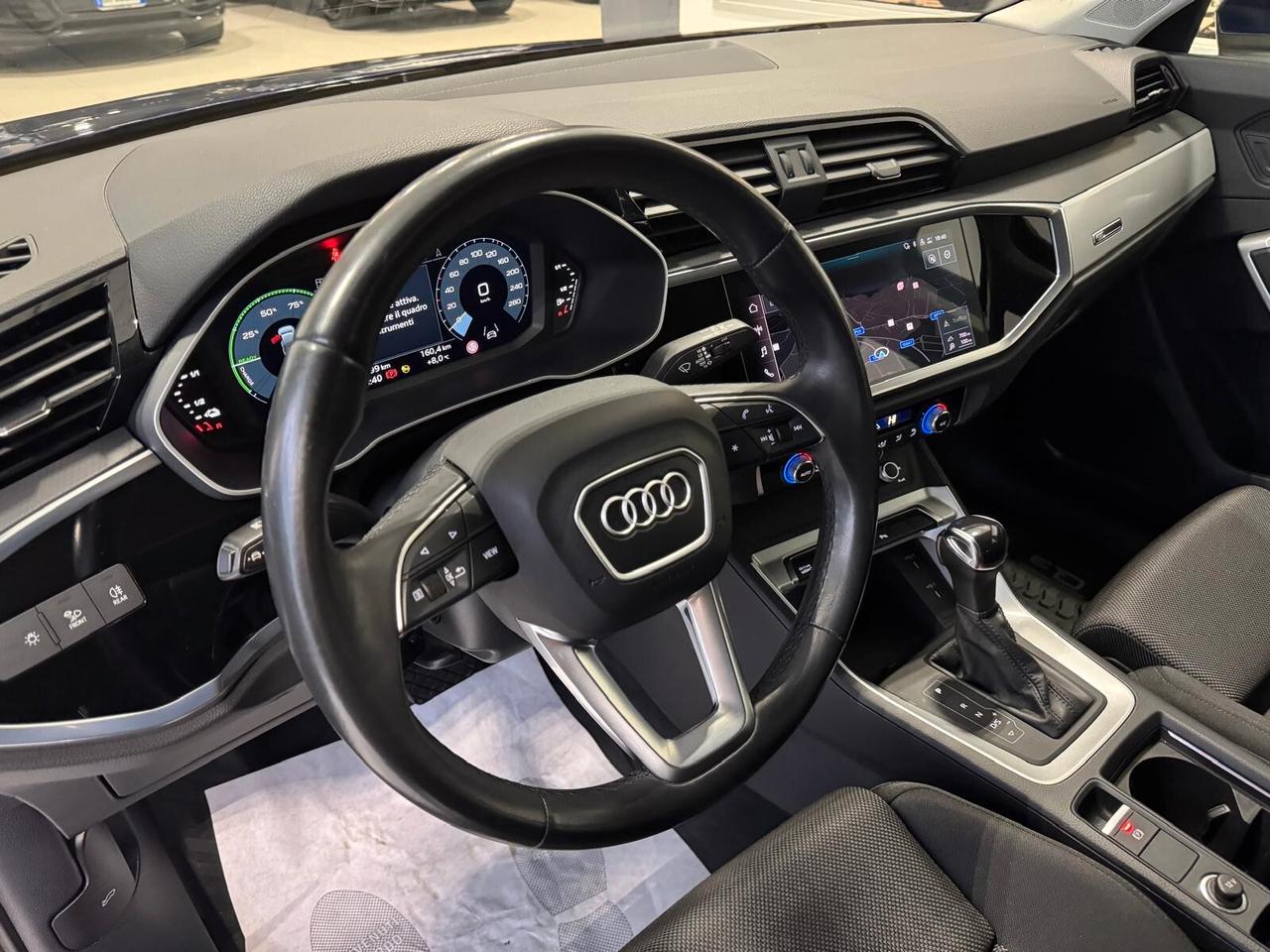 Audi Q3 SPB 45 TFSI e S tronic line
