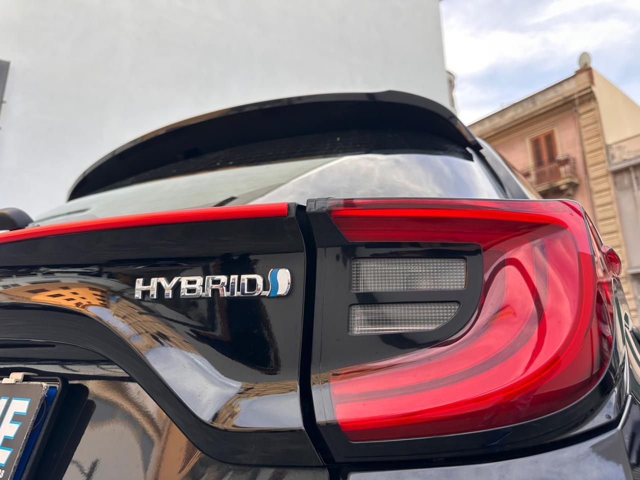 Toyota Yaris 1.5 Hybrid 5 porte Lounge