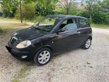 Lancia Ypsilon 1.3 Multijet 16V Argento