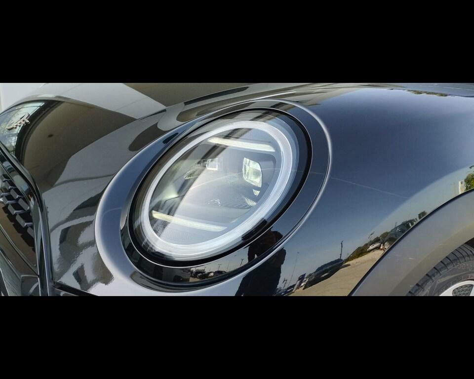 Mini Mini Cooper 5 Porte 1.5 C Favoured Auto