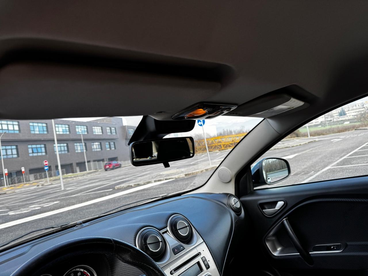 Alfa Romeo MiTo 1.4 78 CV Distinctive Sport Pack