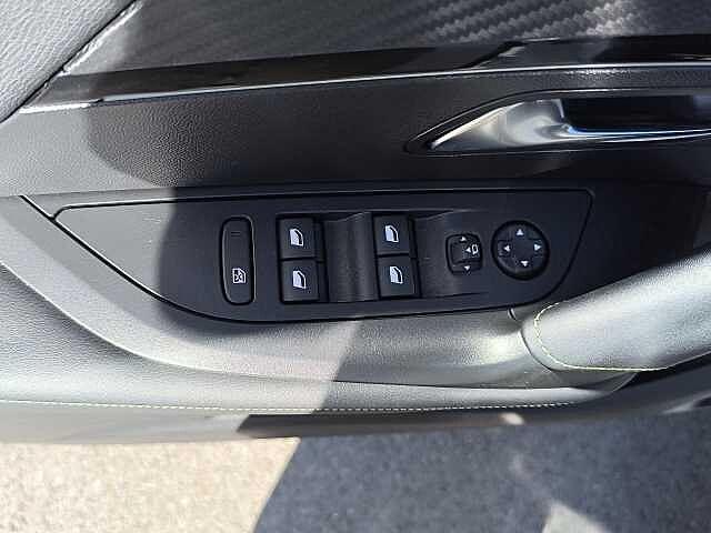 Peugeot 2008 PureTech Turbo 130 S&S GT