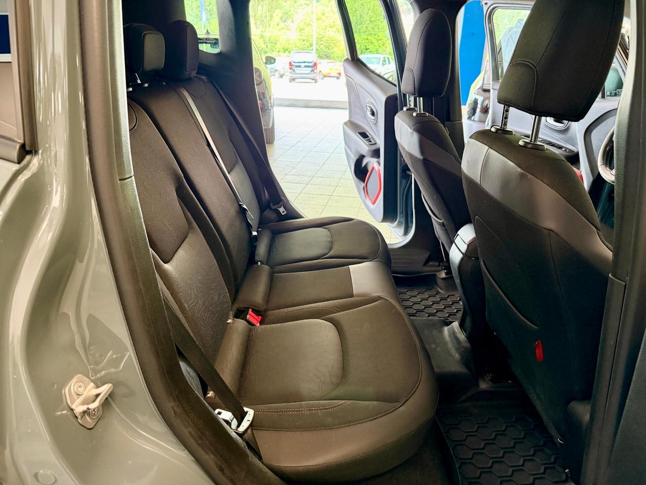 Jeep Renegade 2.0 Mjt 170CV 4WD Trailhawk Cambio automatico