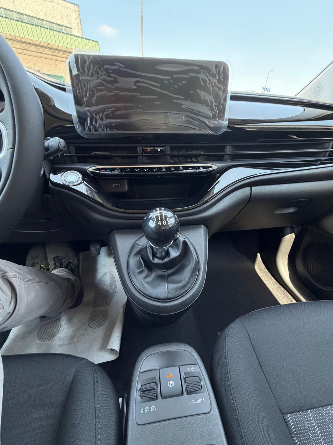 Fiat 500 Berlina Hybrid Icon
