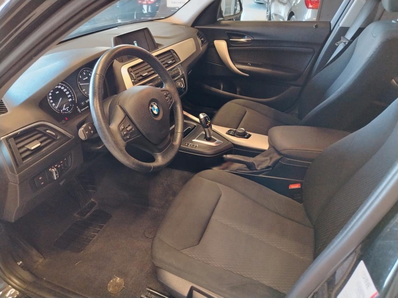 BMW 118 Serie 118d Advantage 5p auto