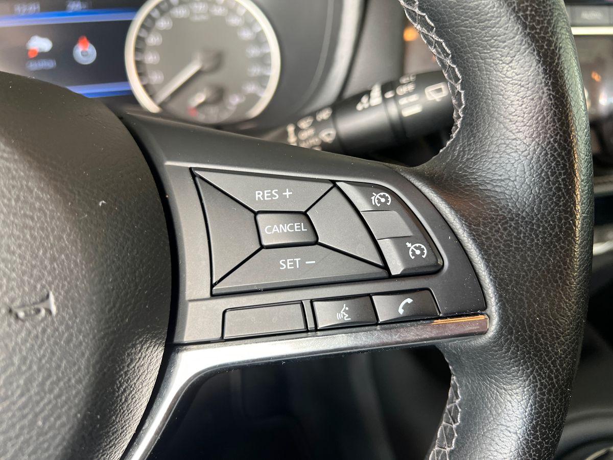 NISSAN JUKE N-CONNECTA MT