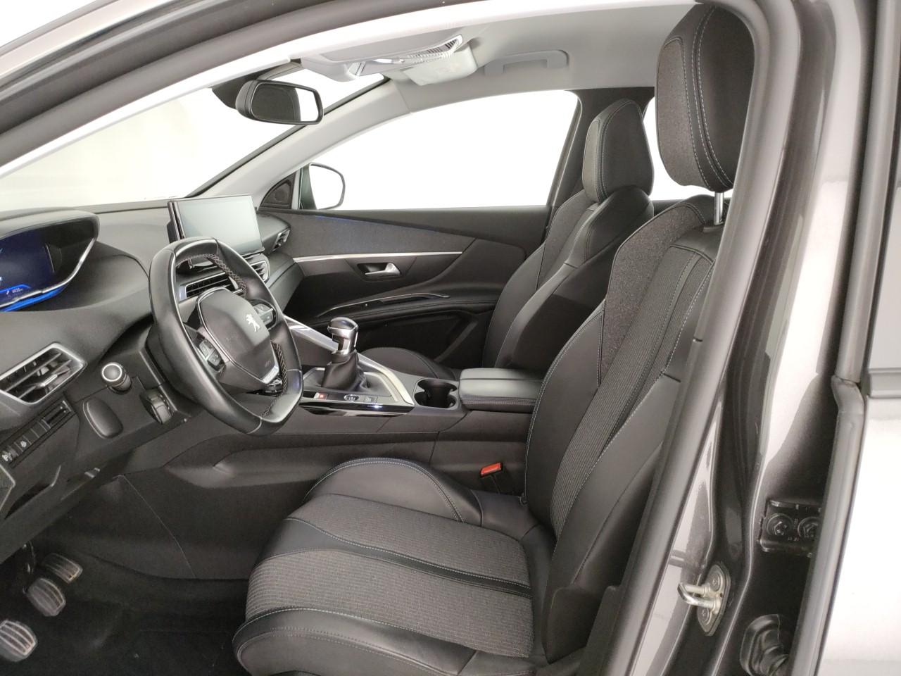 PEUGEOT 3008 1.5 bluehdi Allure Pack s&s 130cv