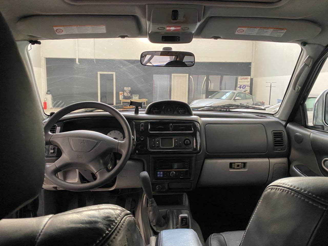 Mitsubishi Pajero Sport 2.5 TDI Instyle