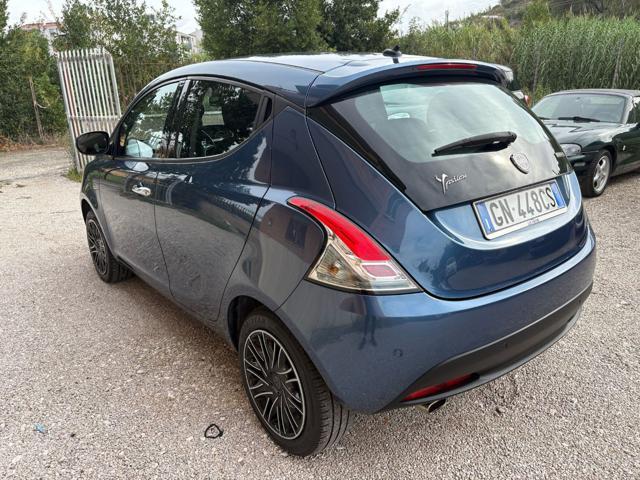 LANCIA Ypsilon 1.0 FireFly 5 porte S&S Hybrid Gold
